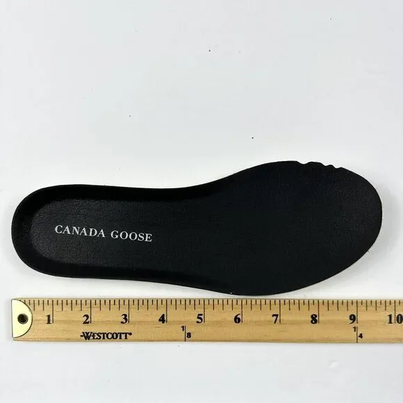 Canada Goose Cypress Puffer Boots Womens Size 6 White Lightweight Warmth - Picture 16 of 16